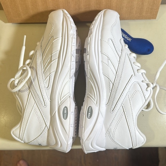 Reebok ultra walk VDMX max. Size 5 1/2.Wide - Picture 3 of 6